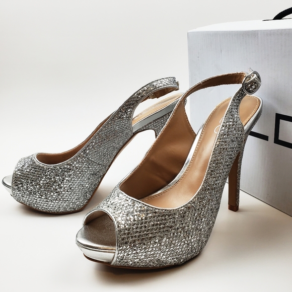 Aldo Silver Gray High Heels Sandals - Picture 3 of 11